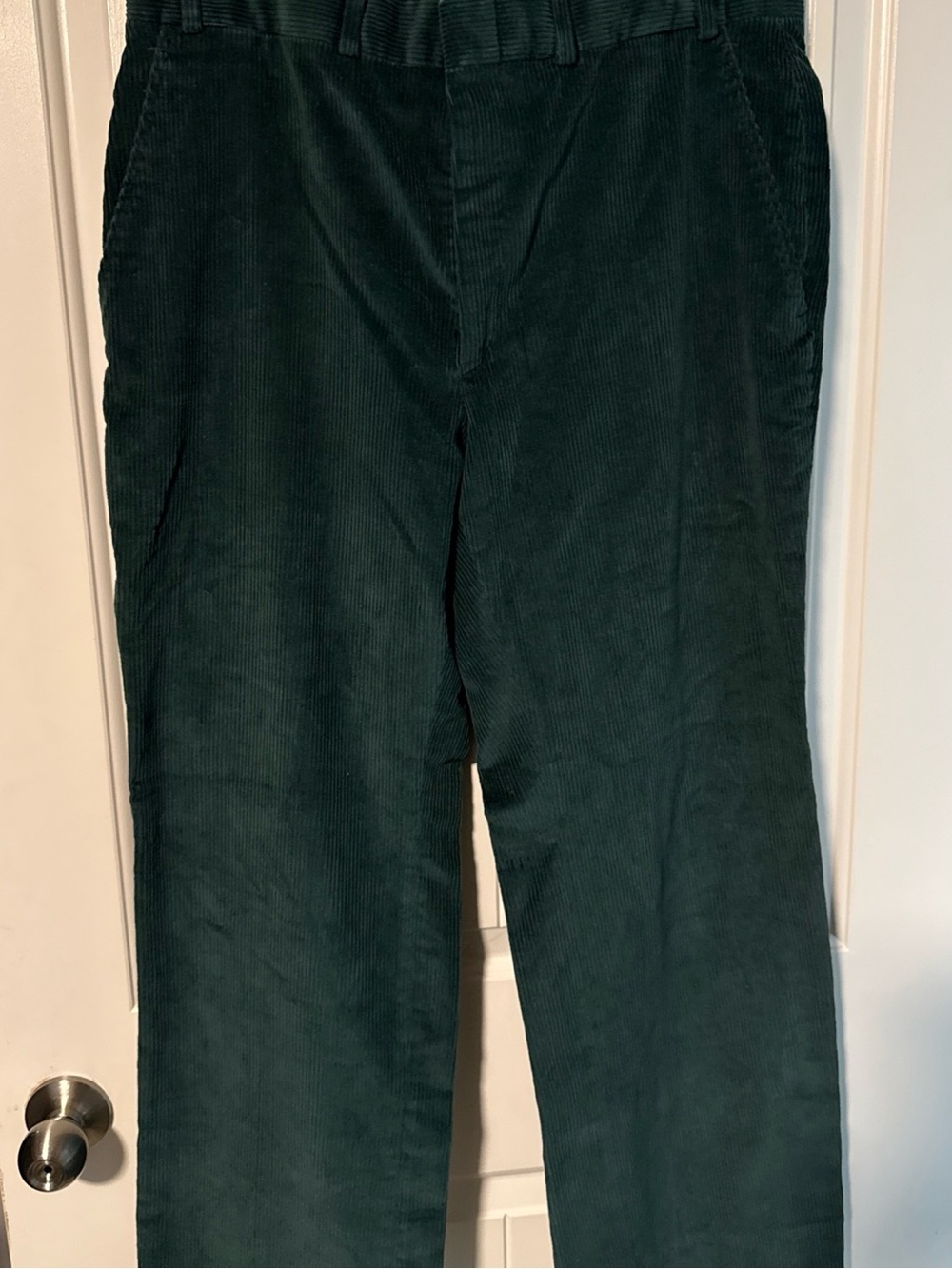 Eddie Bauer Men’s Sz 38 Forest Green Corduroy Preppy Pants